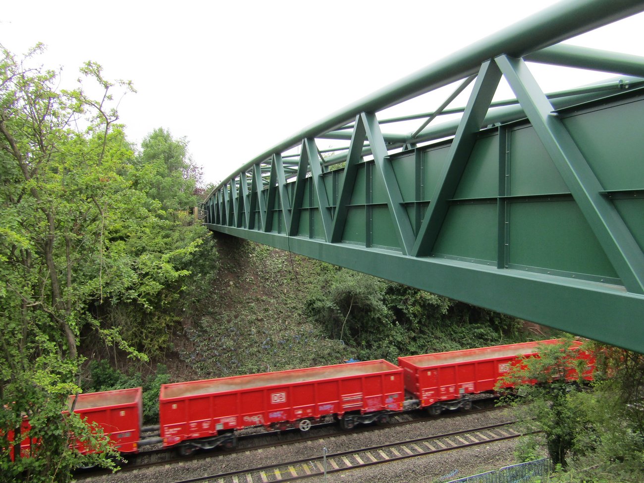 Railway footbridges, ramps and steps